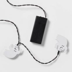 Hyde & EEK! Boutique 10ct LED Metal Ghost Halloween String Lights Cool White - Hyde & EEK! Boutique™ 7 Hyde & EEK! Boutique 10ct LED Metal Ghost Halloween String Lights Cool White - Hyde & EEK! Boutique™ -HYDE & EEK BOUTIQUE Store GUEST 5f78037a b565 4a6c 8b4f 435f59541900